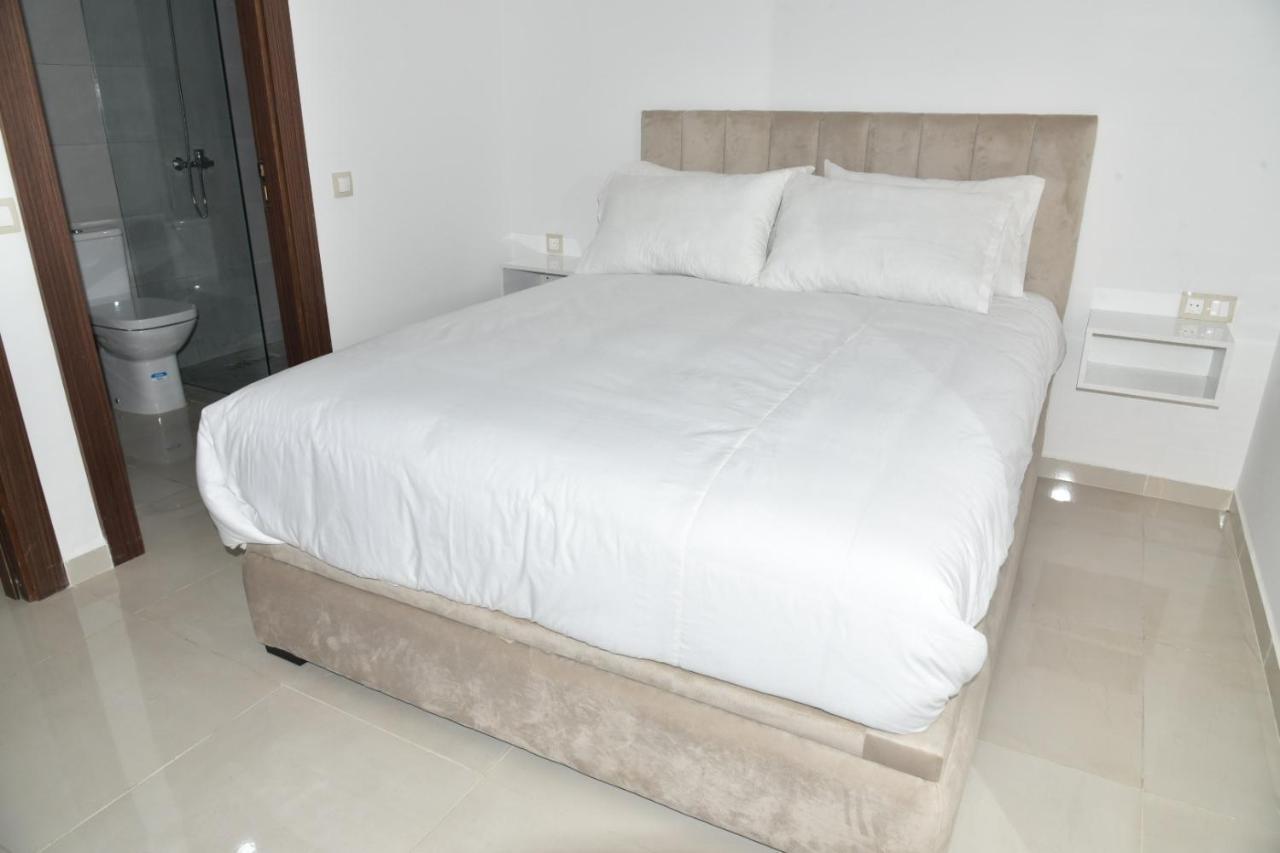 Lovely Apartment With Pool & Gym Kenitra Eksteriør bilde