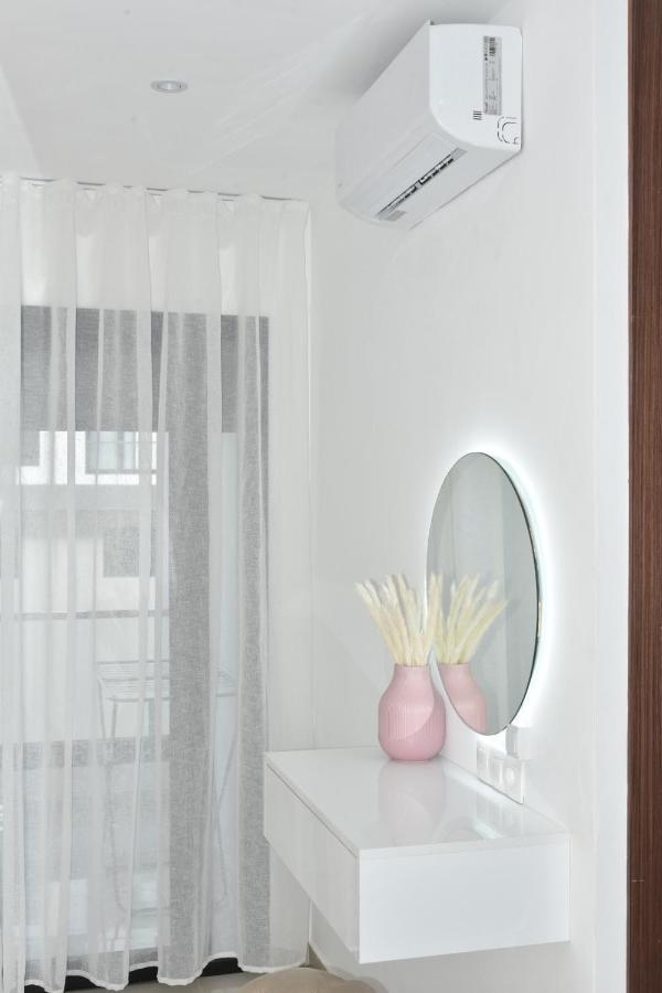 Lovely Apartment With Pool & Gym Kenitra Eksteriør bilde