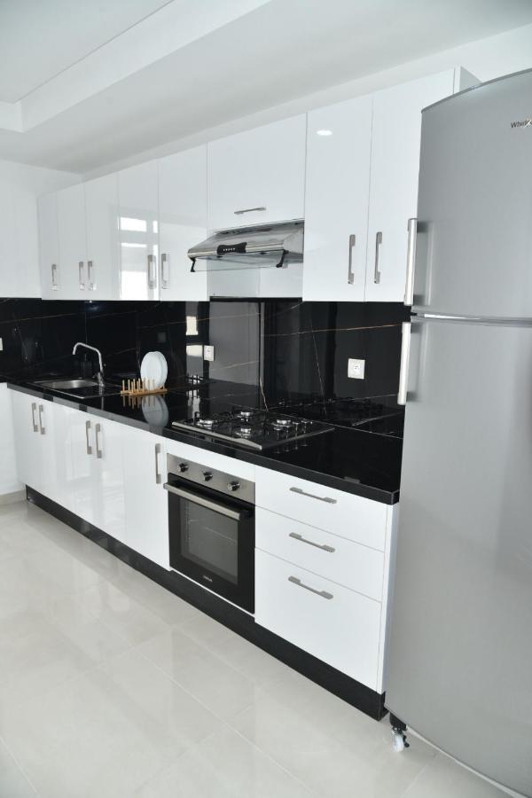 Lovely Apartment With Pool & Gym Kenitra Eksteriør bilde